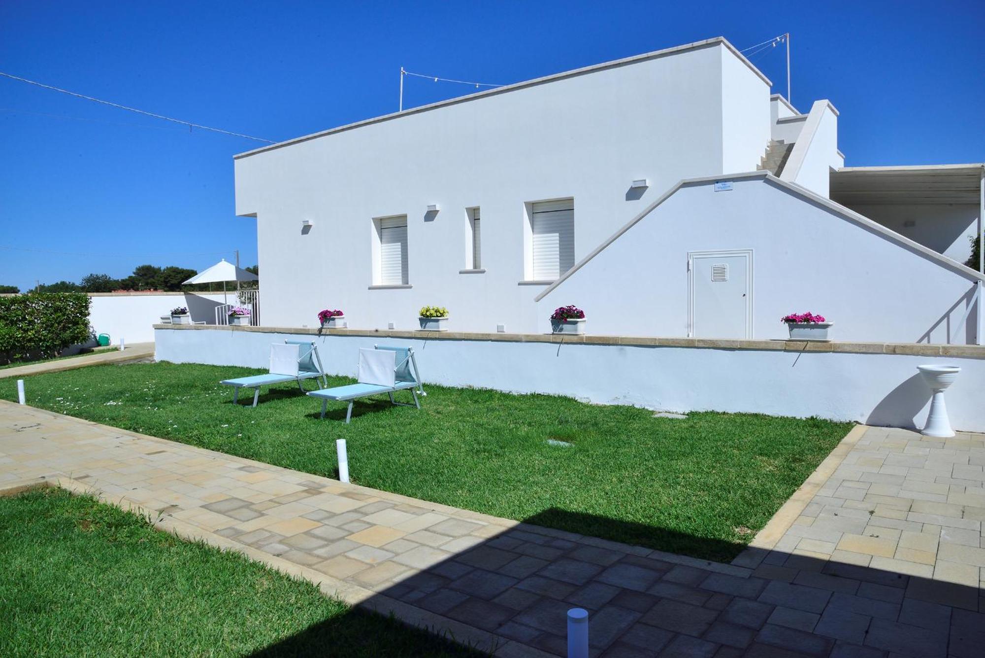 B&B Domus Terra Mare Torre San Giovanni Ugento Exterior photo